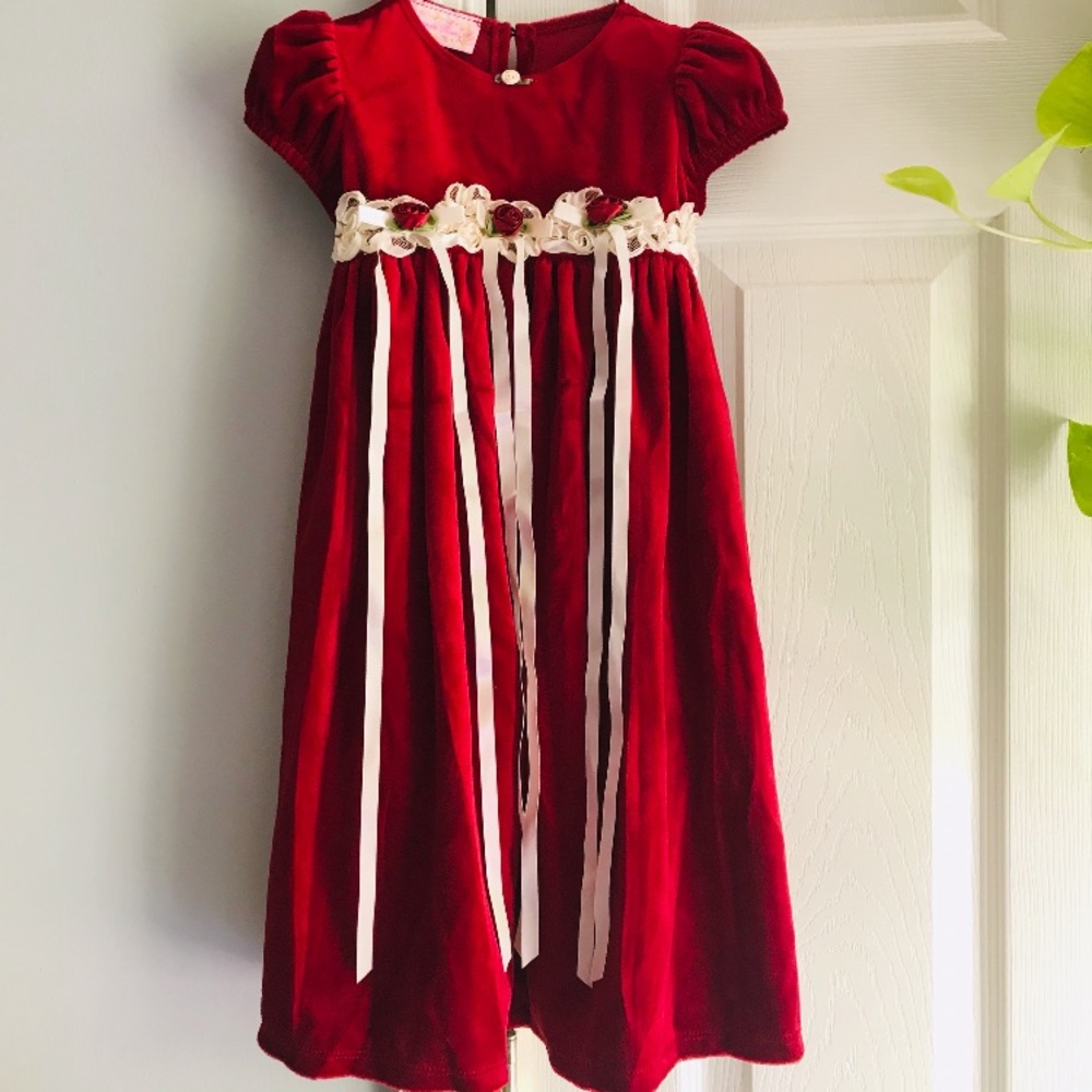 Red Velvet White Lace Ribbon Rose Dress